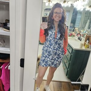 Studio West Blue and White Floral Top